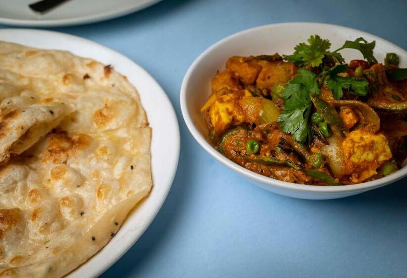 ホテル Town And Country Inn