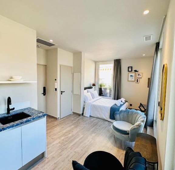 Paradise Earth & Sea