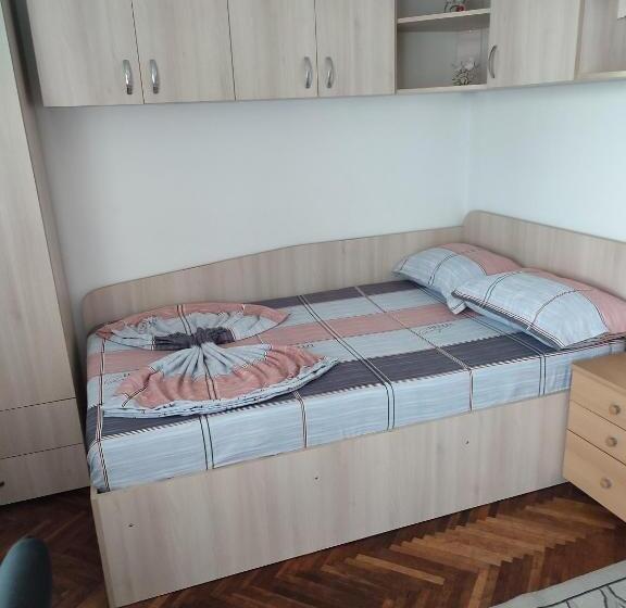 פנסיון Casa Rebeca