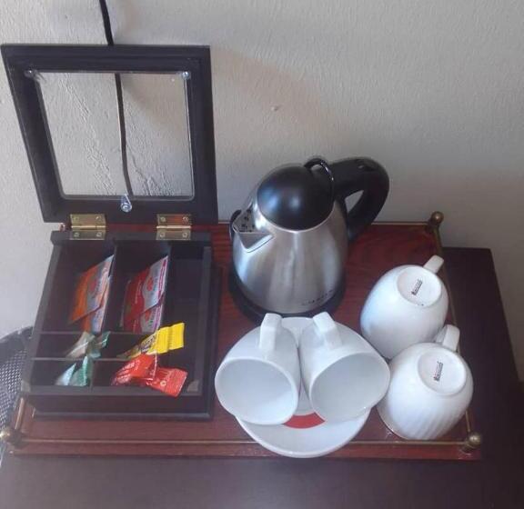 膳宿费 Oteng Guest House