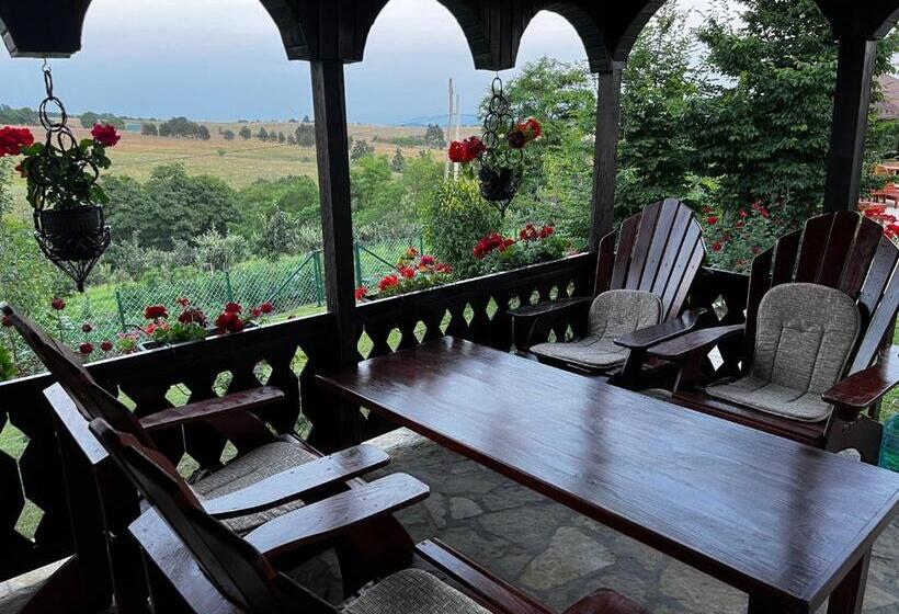 تختخواب و صبحانه Krcma U Planini