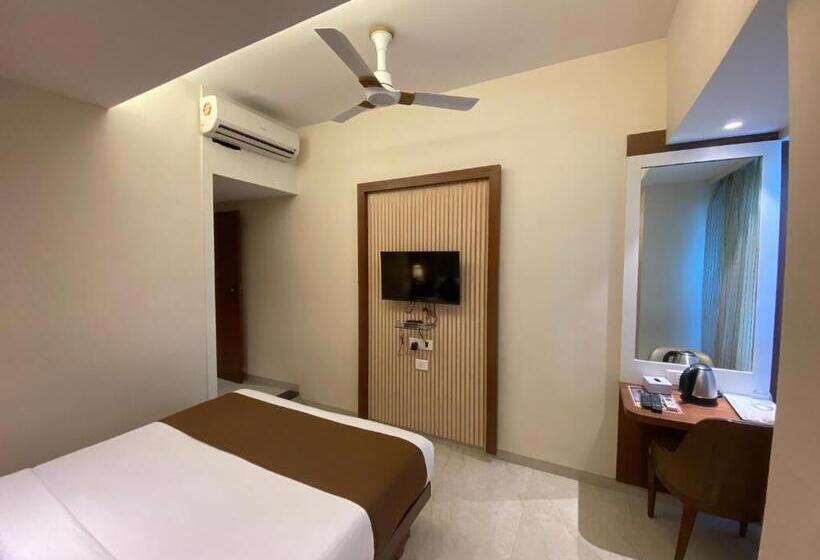 酒店 Czar Inn   Vashi Navi Mumbai