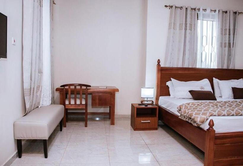 Hotel Ben And Moons Lodge And Event Center