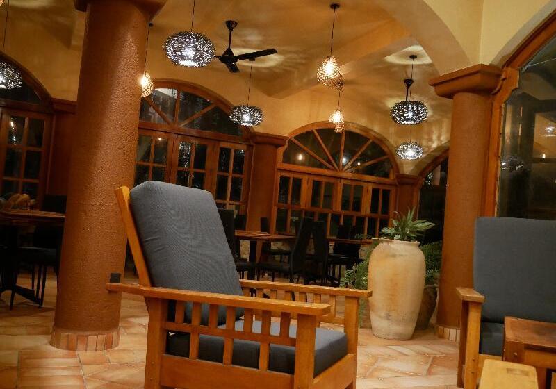 ホテル Casa Ceiba Huatulco   Adults Only