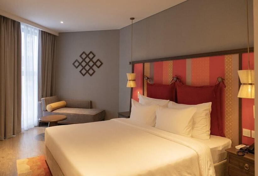 هتل M Continental By Mandala Mui Ne