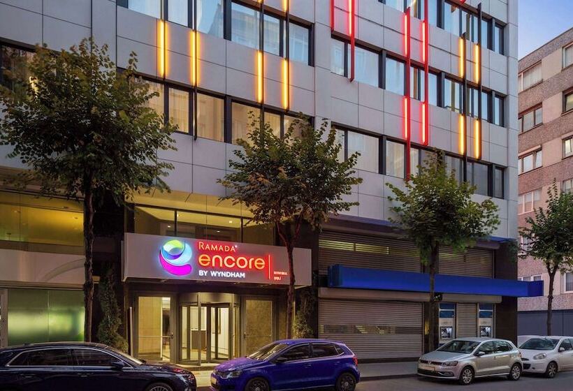 فندق Ramada Encore By Wyndham Istanbul Sisli