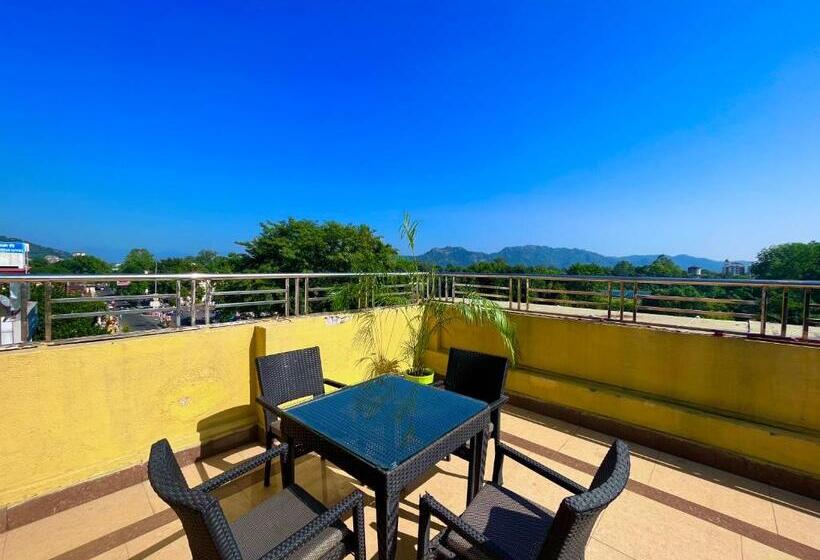 酒店 Ramawati Lodge