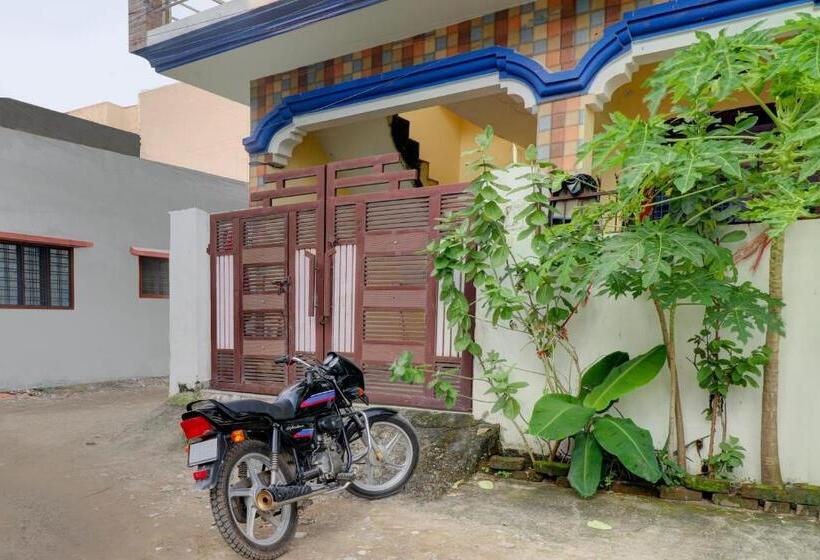 ホテル O Chaudhary Guest House