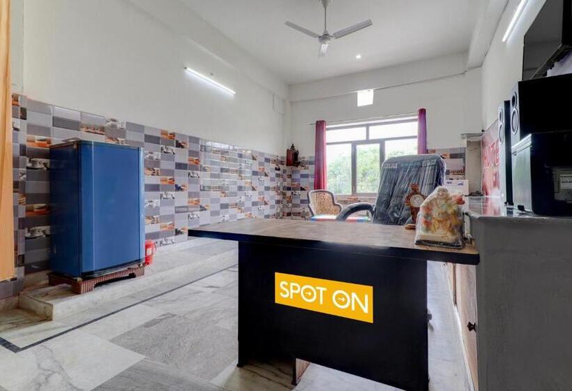 فندق O Chaudhary Guest House