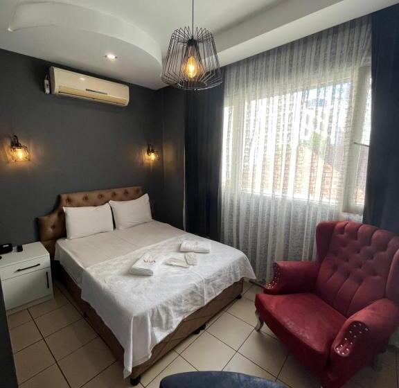 Kadıköy Viva Hotel & Suites