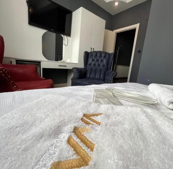 Kadıköy Viva Hotel & Suites