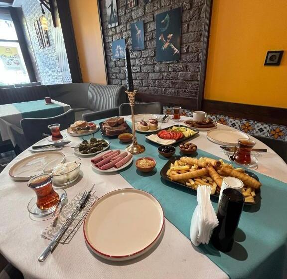 Kadıköy Viva Hotel & Suites