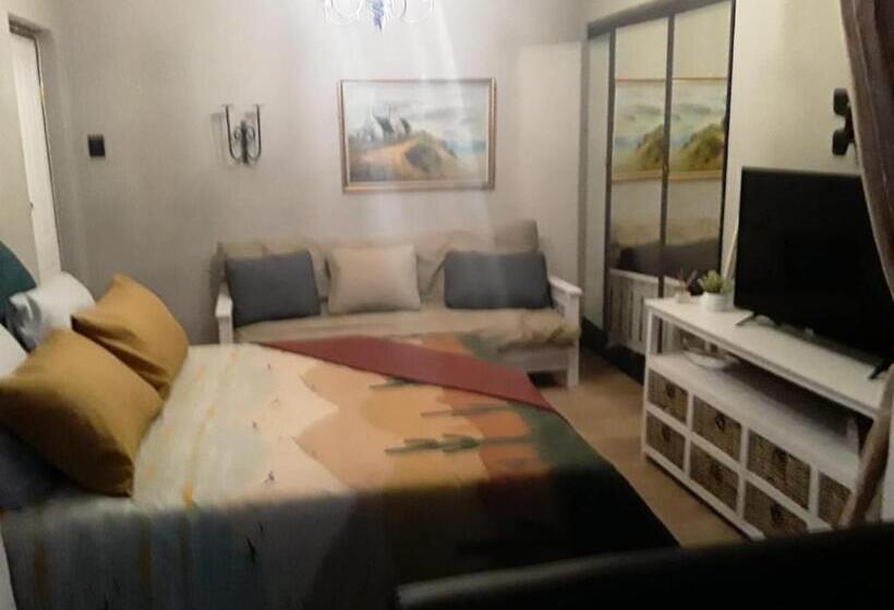 بنسيون Beach Haven Sea Views, Fritzandi, Strand, Cape Town