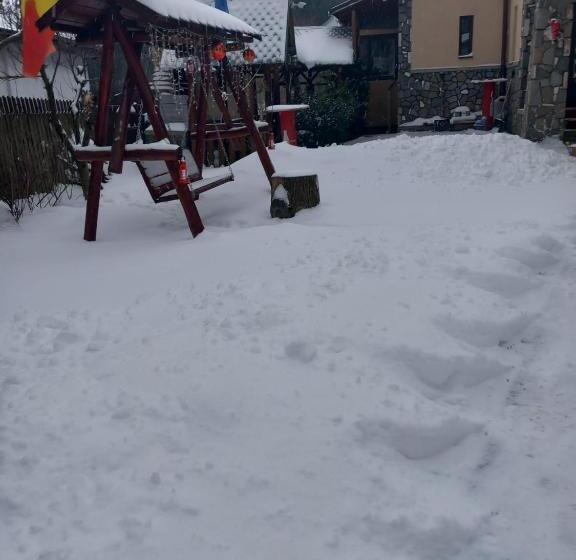 بنسيون Casa Elli