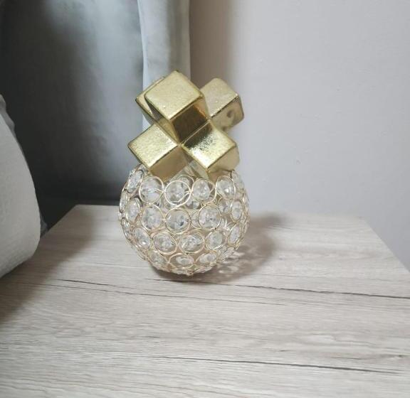 פנסיון Charles Court Guest House