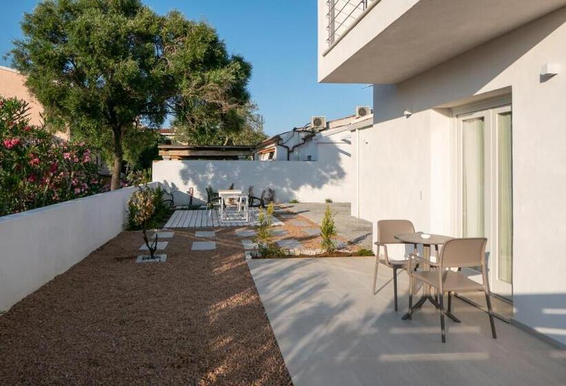 پانسیون Villa Est