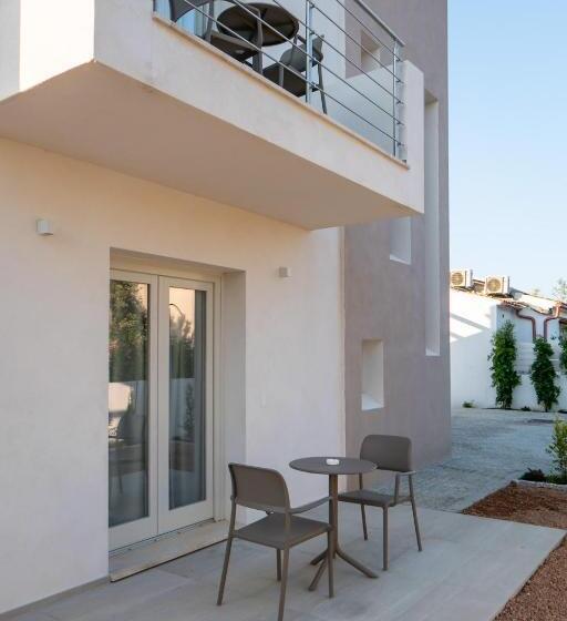 پانسیون Villa Est