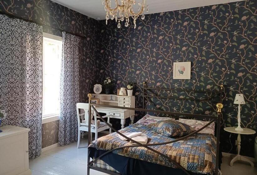 بنسيون Villa Rebecca