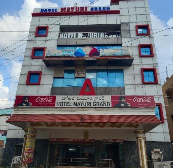 Spot On Hotel Mayuri Grand