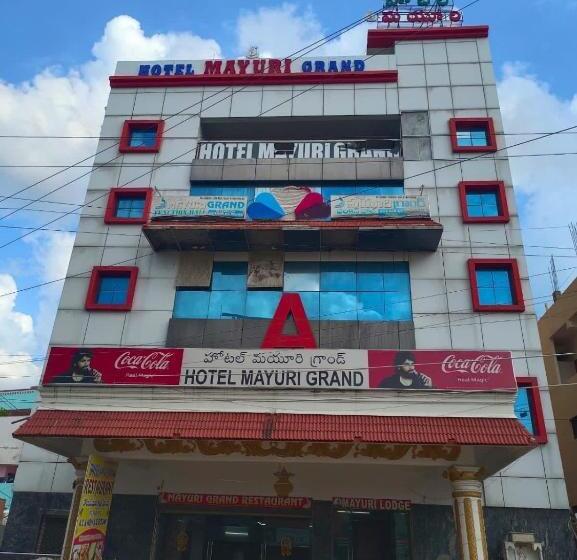 Spot On Hotel Mayuri Grand