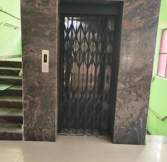 Spot On Hotel Mayuri Grand