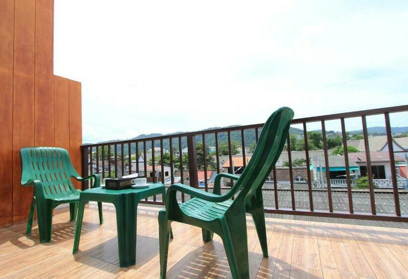 ユースホステル Sleep Easy