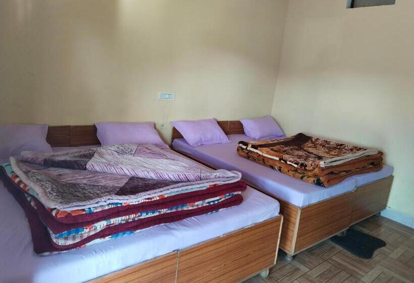 Bed and Breakfast King Of Himalaya Homestay