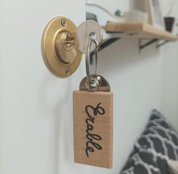 민박 Les Iris   Chambre Erable