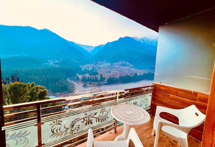 هتل Bentenwood Resort   A Beutiful Scenic Mountain & River View