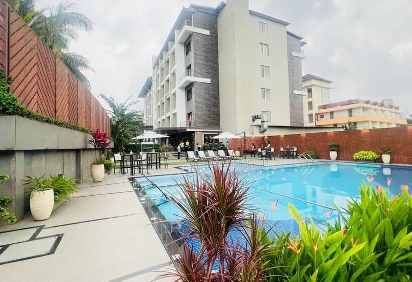 ホテル Citadines Arpora Nagoa Goa