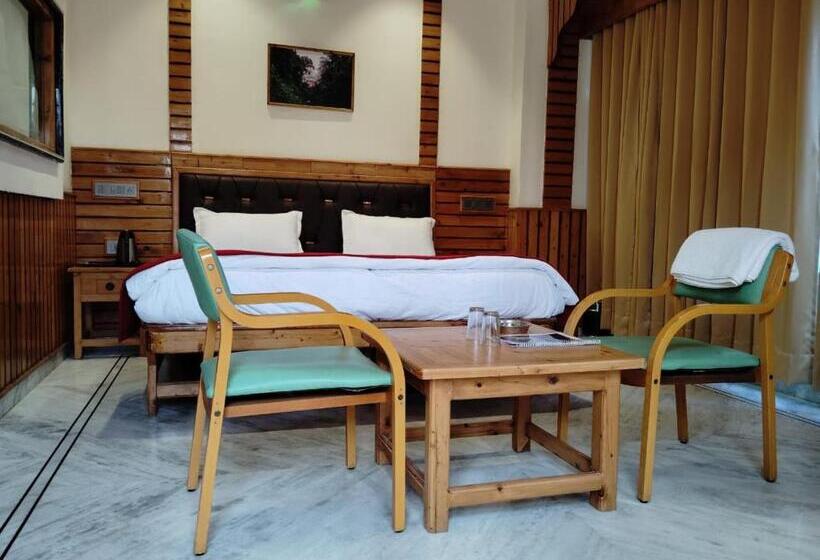 ホテル Cm Palace Pure Vegetarian