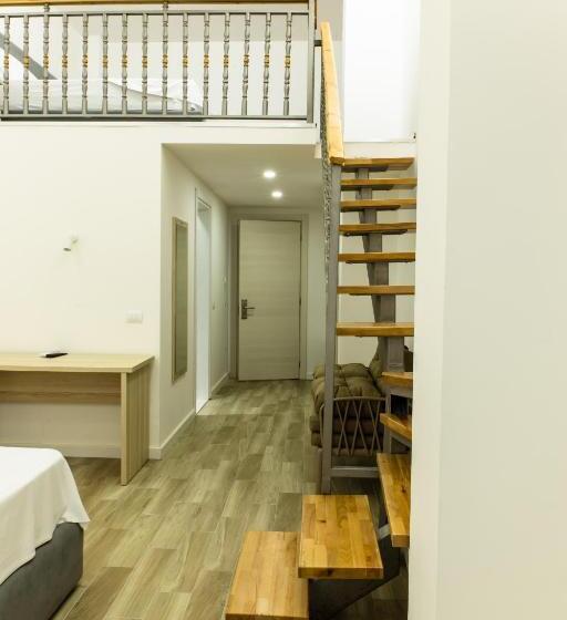 בית מלון כפרי Costa Del Sol