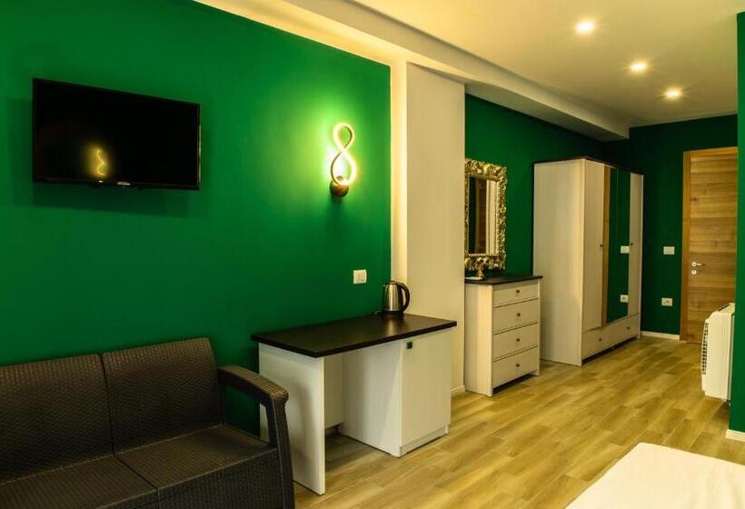 בית מלון כפרי Costa Del Sol