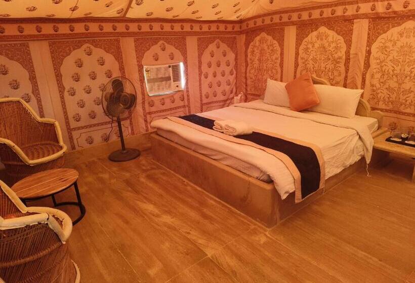 호텔 Jaisalmer Desert Camps &resort