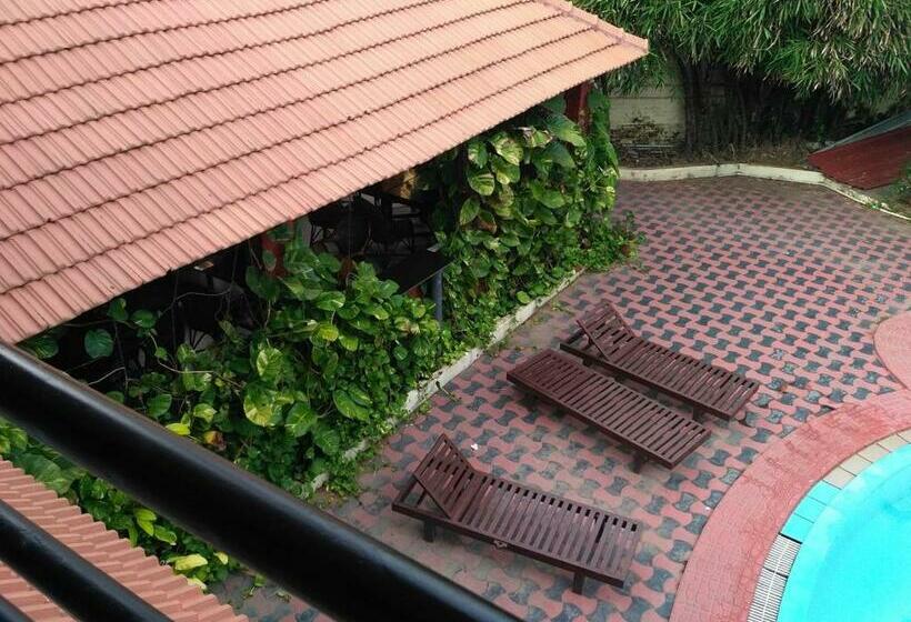 فندق Moonlight, Kovalam, Kerala