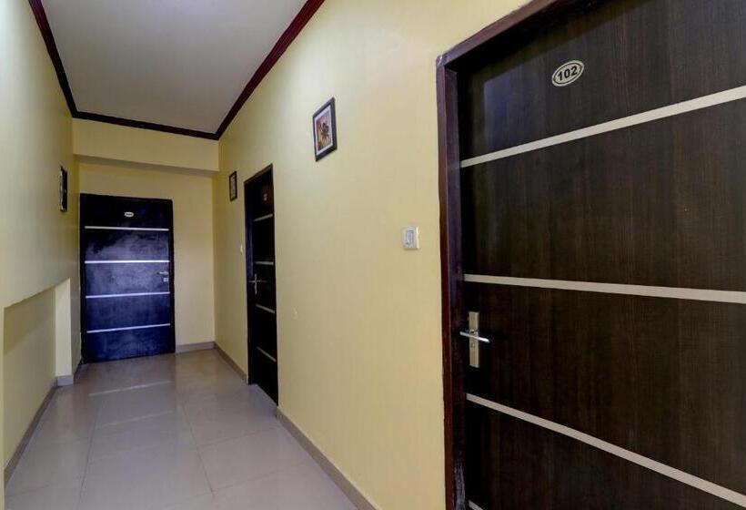 Отель Oyo Flagship Sri Krishna Palace