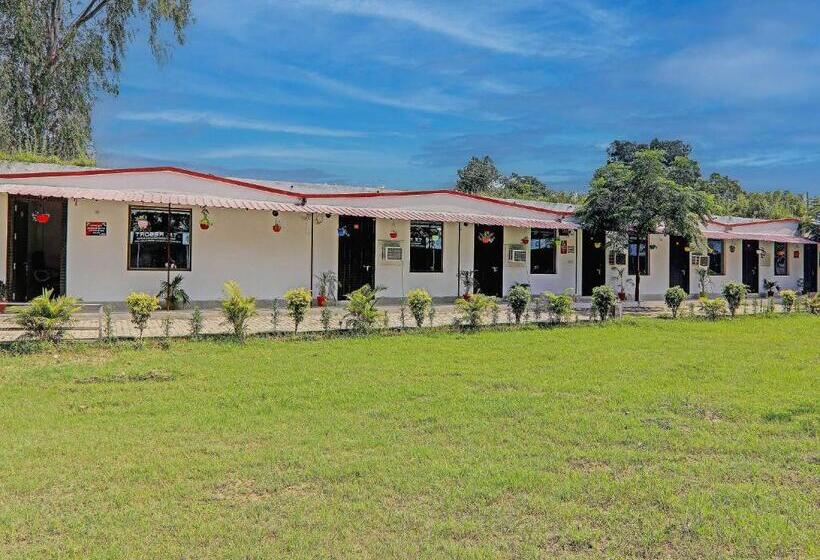 فندق Oyo Flagship T R Resort