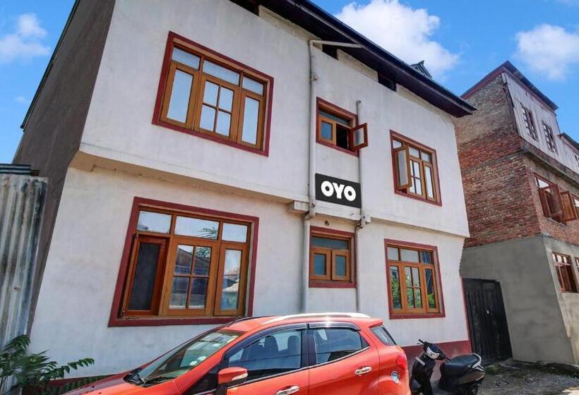 호텔 O Wooden Cave By M2