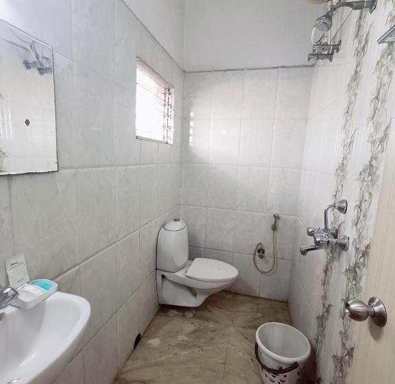 호텔 Reliance Guest House