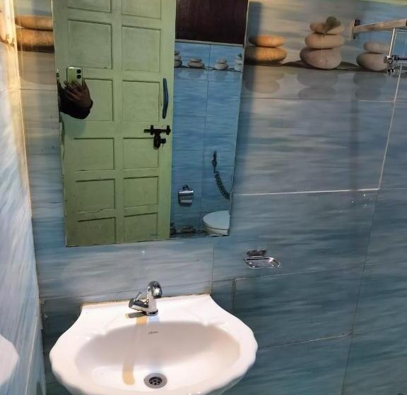 酒店 Saanjh Cafe & Resorts Pangoot