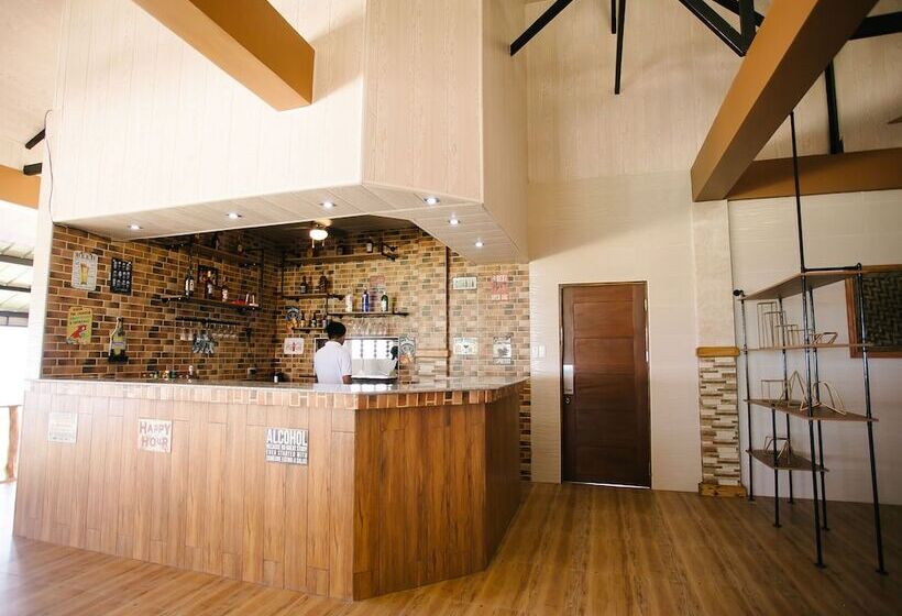 هتل Siquijor Skylodge Mountain Resort