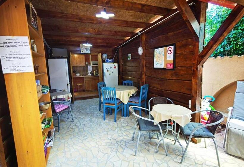 Пансион Family Vendégház