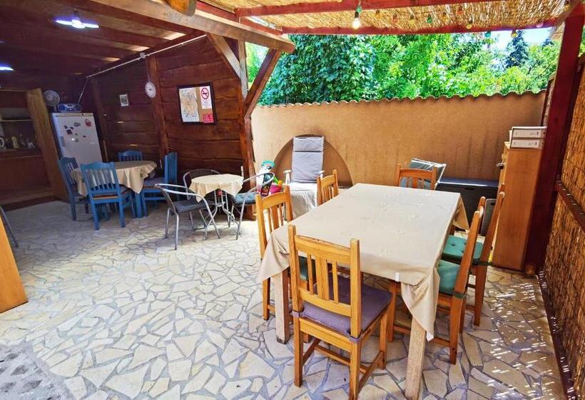 Пансион Family Vendégház