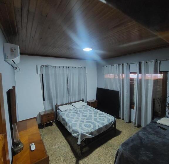 بنسيون Hostel Del Herrero