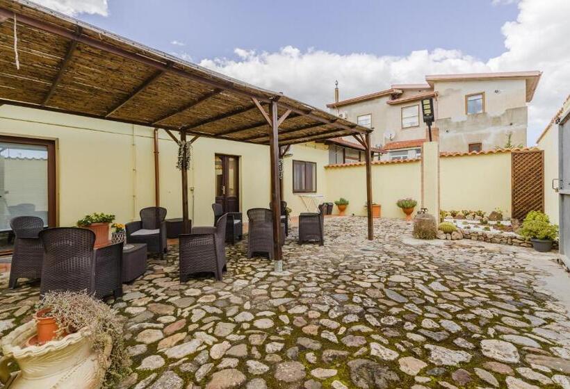 بنسيون Il Corbezzolo