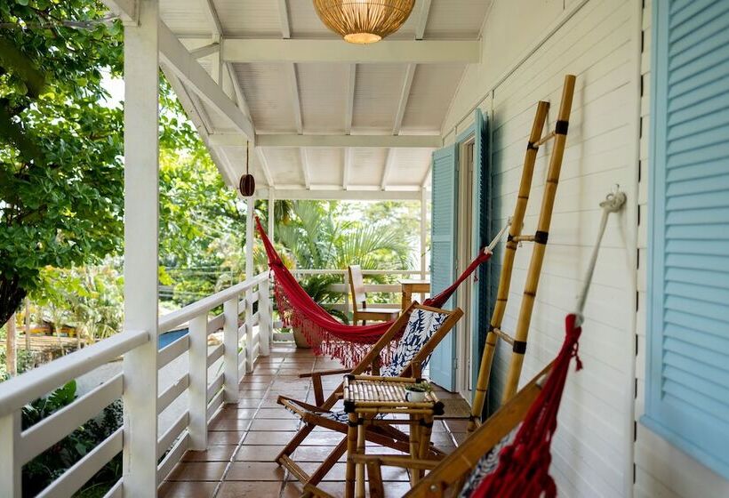 Пансион Ilhabela Studios