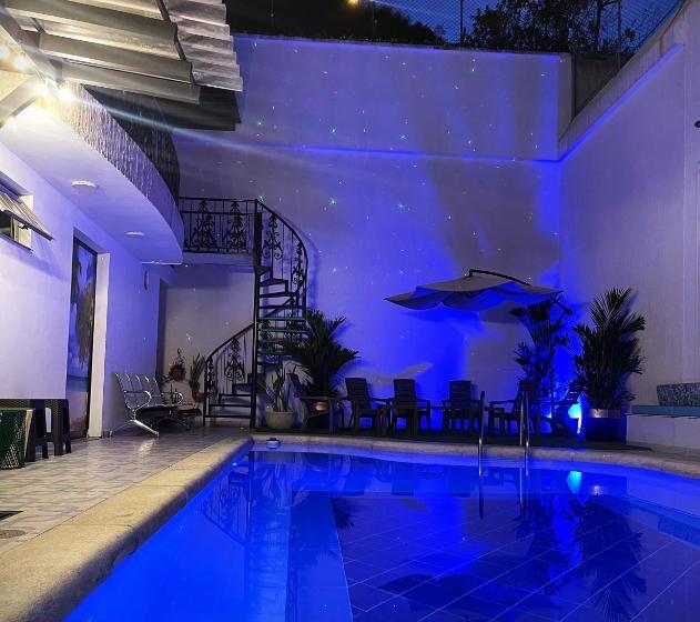 Pension The View Hostel & Lounge