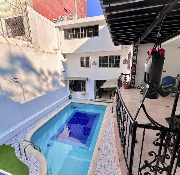 Pension The View Hostel & Lounge