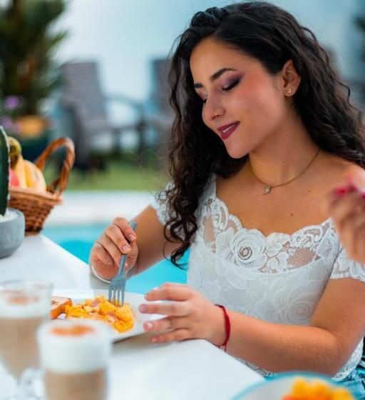 Pension The View Hostel & Lounge