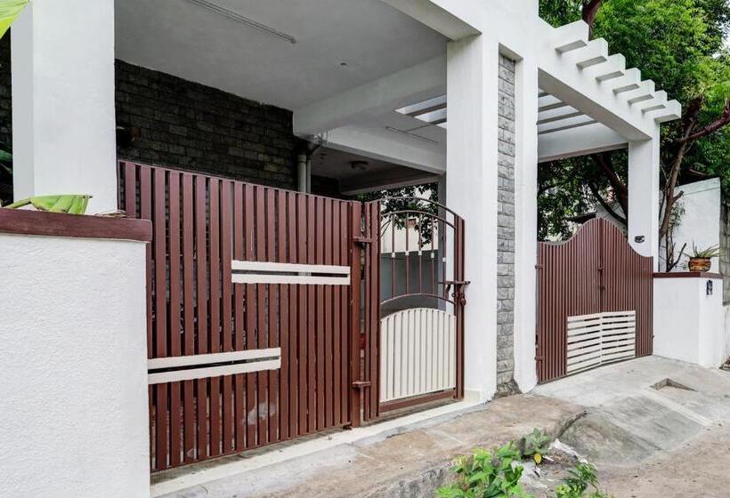 ペンション O Vaishnavi Stays